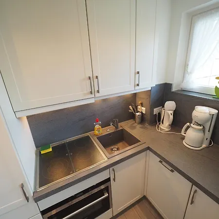 App 18-a165 Apartment